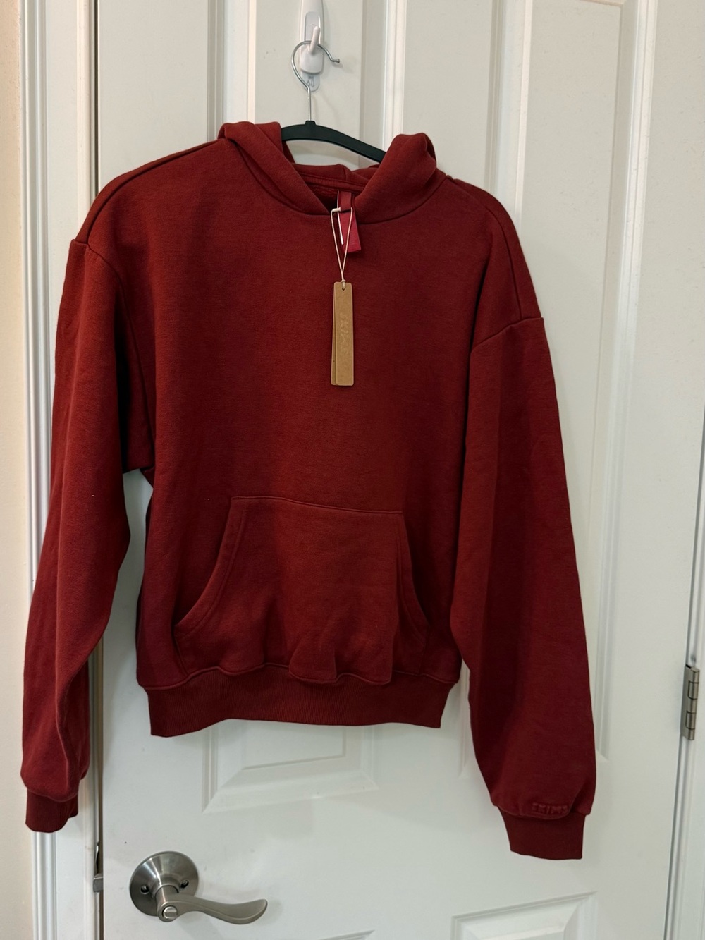 NWT SKIMS Cotton Fleece Classic Pullover Hoodie - S available in Merlot - Picture 2 of 6